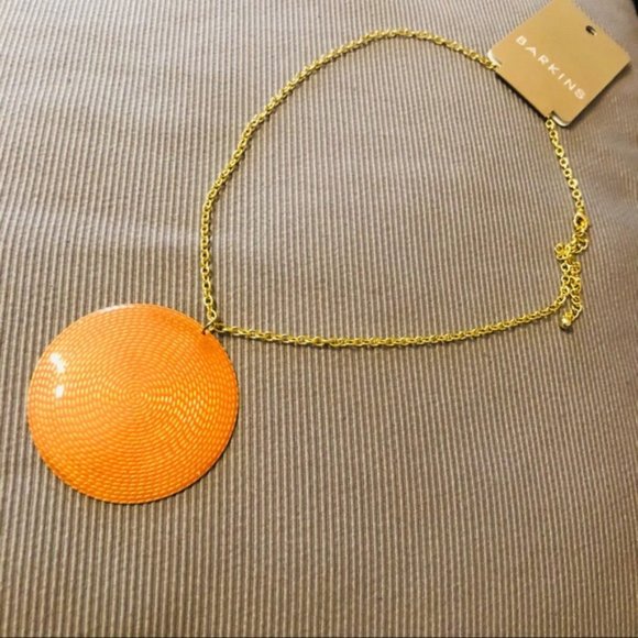 Beautiful Orange Shiny Round Pendant Necklace - Picture 1 of 3